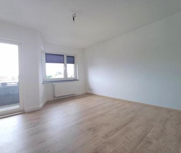 Single Wanted... - Photo 1