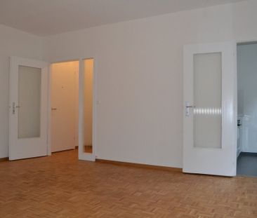 Acacias - Carouge proche de commerces et des transports - Photo 1