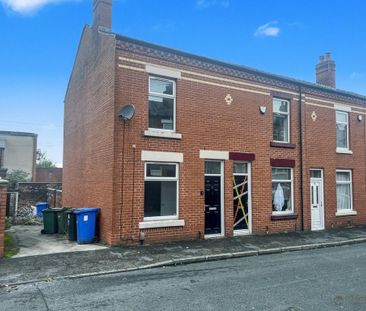 2 bedroom end of terrace house to rent - Photo 4