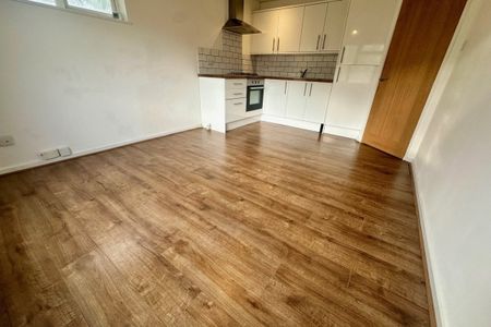 Wescott Way, BOURNEMOUTH - Photo 4