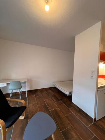 Location Appartement 1 pièce 28m² ALBI 81000 - Photo 3