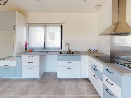 Location Maison 4 pièces 81 m2 à Revel - Photo 3