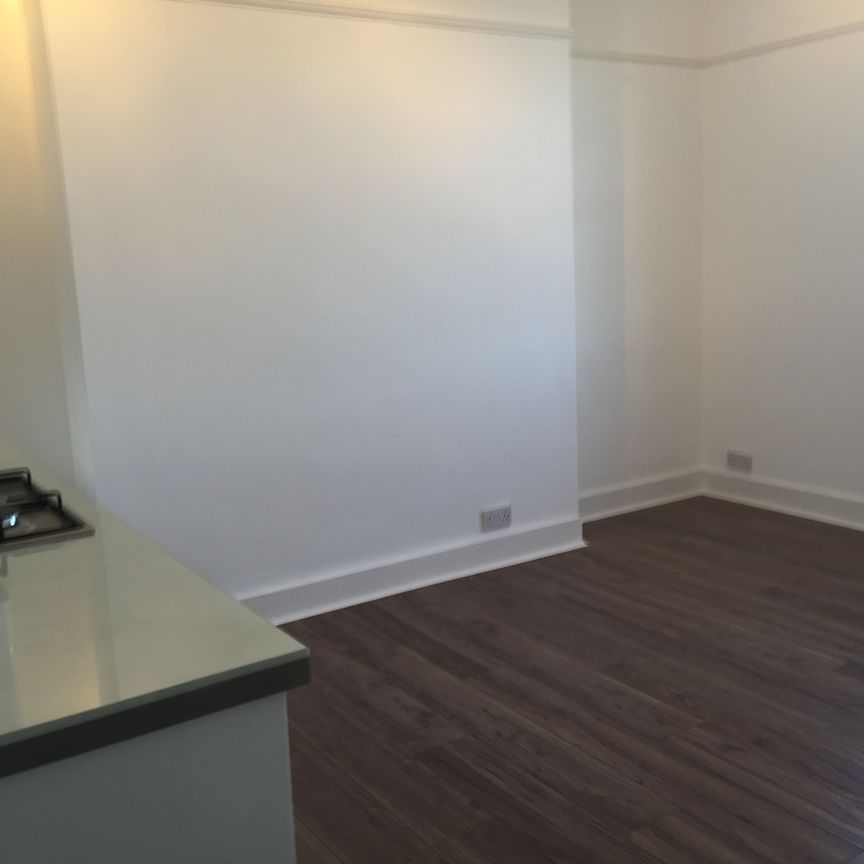 Albert Road, Brighton BN1 3RL - Photo 1
