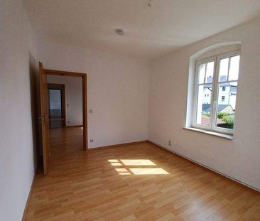 Sehr schöne helle 2 Raum Wohnung ab 09.2025. in Lichtentanne zu ver... - Photo 4