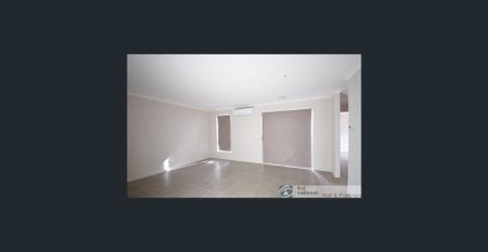 This beautiful 3 bedroom family home is situated minutes away from all amenities! - Photo 2