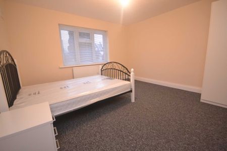 Price £4,200 pcm - Available 03/07/2026 - Furnished - Photo 5