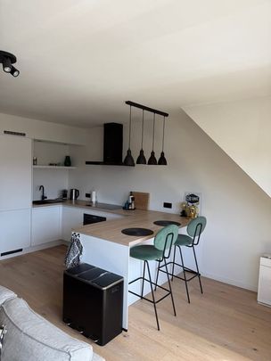 Appartement te huur - Photo 1