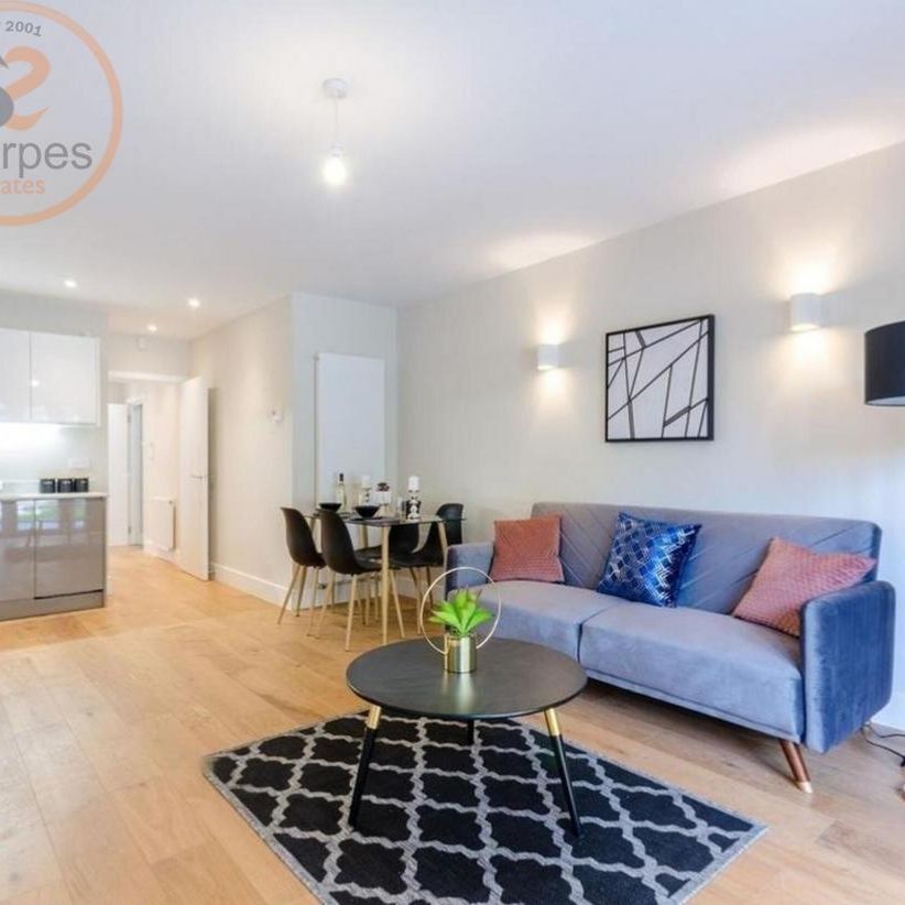 1 bedroom ground floor flat to rent - Photo 1