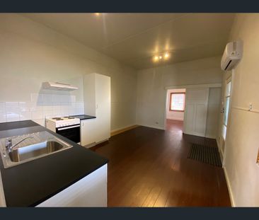 1054 Aviation Road, Werribee South, Vic 3030 - Photo 3
