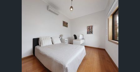 Charming Family Home in the McKinnon School Zone - Photo 4