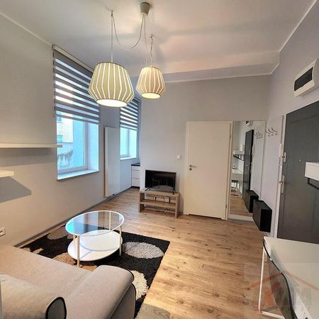 Komfortowe 2 pokoje w centrum z windą i piwnicą. (436855) - Zdjęcie 3