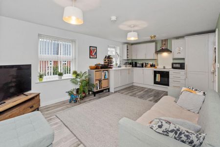 2 bedroom flat to rent - Photo 3