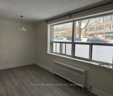 2 Kinsdale Boulevard #B4 - Photo 1