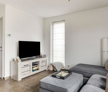 Triplex te huur in Itterbeek voor € 1.200 met 2 slaapkamers - Photo 3