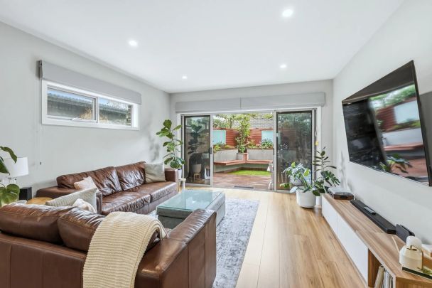 THIS PROPERTY FEATURES: - Photo 1