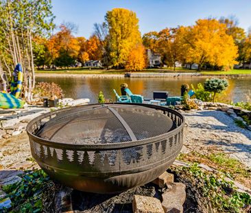 For Lease - 27 Sunnidale Road, Wasaga Beach, Ontario - Photo 2