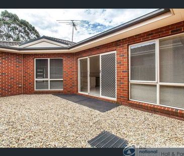 1 / 38-40 Kemp Street, Springvale - Photo 2