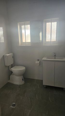 1/245 Kingsgrove Road, Kingsgrove NSW 2208 - Apartment For Rent | Domain - Photo 4