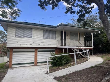 “Freshly Updated Family Home in a Peaceful Pocket” - Photo 2