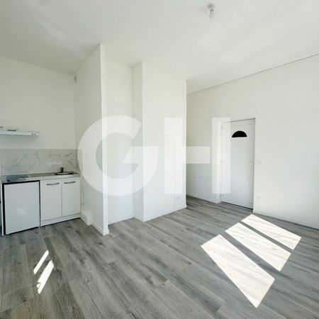 À louer : Charmant appartement 2 pièces à Maubeuge, quartier calme - Photo 3