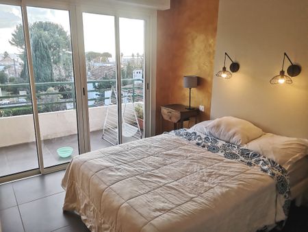 Appartement La Ciotat 3 pièce(s) 60.90 m2 + garage, - Photo 4