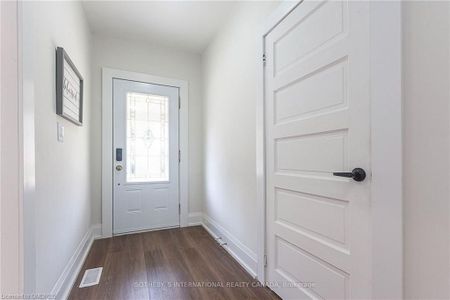 For Lease - 1842 BALSAM Avenue, Mississauga, Ontario - Photo 5