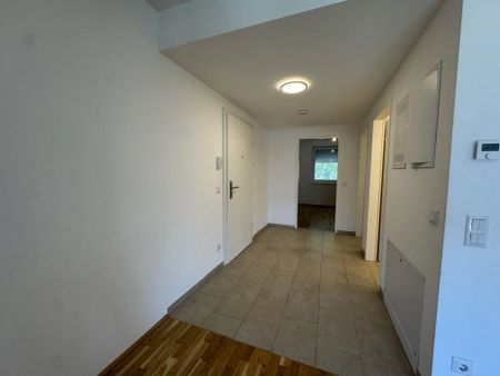 Sonnig Wohnen - 3-Zimmer in Hofruhelage - Grosszüger Balkon - Foto 5