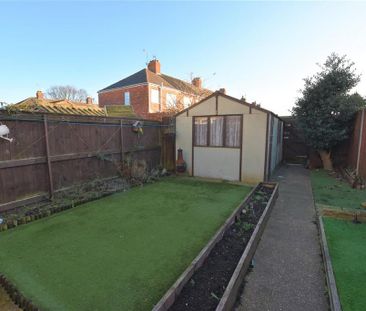 3 bedroom terraced house to rent - Photo 6