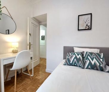 Calle de Juan Bautista de Toledo, Madrid, Community of Madrid 28002 - Photo 6