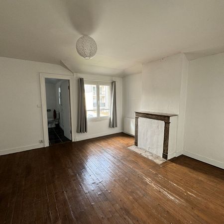 Location Appartement 2 pièces 48m² - Photo 3