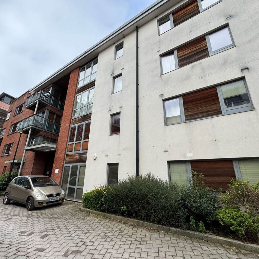 Ratcliffe Court, Chimney Steps , Bristol, BS2 0FE - Photo 1