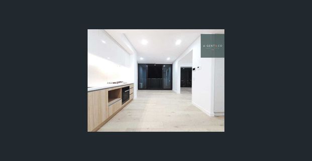 Panoramic CBD View | Ultra-convenient location | - Photo 1