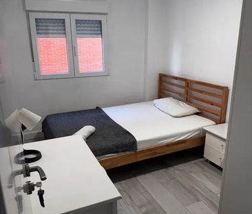 Avenida de Carlos Haya, Málaga, Andalusia 29010 - Photo 5