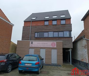 Appartement - à louer - - Photo 2
