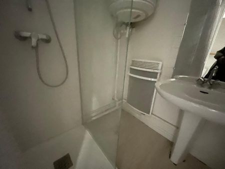 Location Appartement 1 pièce 18m² TOULOUSE 31200 - Photo 2