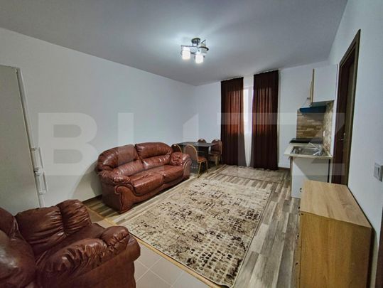 Apartament de 2 camere, balcon, centrala termica, zona drumu - Photo 1