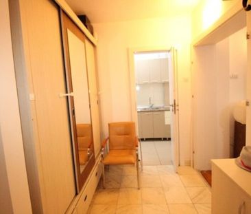 Cismigiu, inchiriere garsoniera spatioasa, bloc Liric, - Fotografie 2