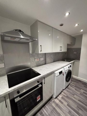 3 bedroom house to rent - Photo 3