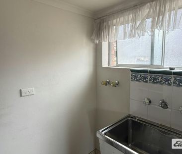 3/8 Myrtle Street - Photo 1