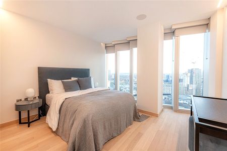 Stunning Two Bedroom Apartment in an Iconic Development - Photo 3