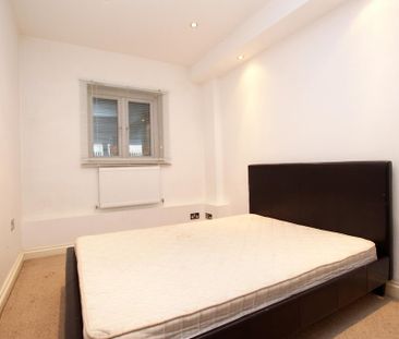 1 bedroom ground floor flat to rent - Photo 2