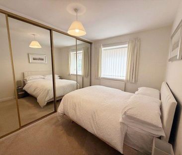 3 bedroom semi-detached house to rent - Photo 2