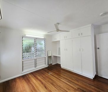 6A Sexton Street, Aeroglen QLD 4870 - House For Rent | Domain - Photo 4