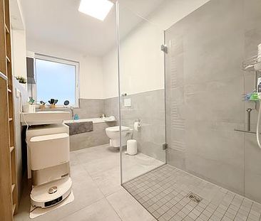 HOCHWERTIGE 3-ZIMMERWOHNUNG IN KREFELD-HÜLS ZU MIETEN! - Photo 1