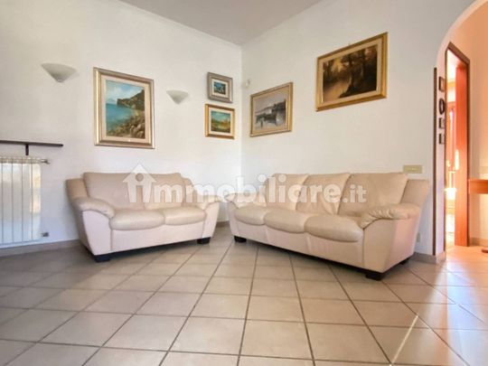 Trilocale via Sardegna 3, Centro, Genzano di Roma - Photo 1