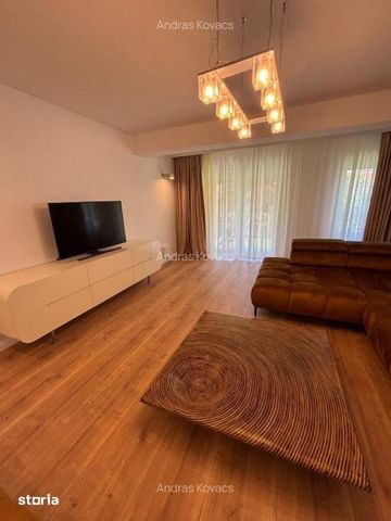 vila lux/4 camere/Jollie Ville Tunari/cartierul Gama Delta/nou renovat - Photo 3
