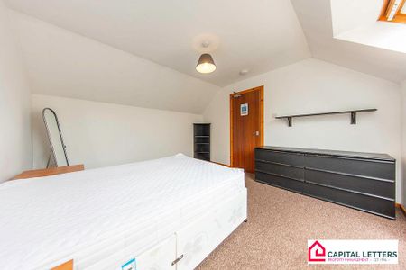 4 bedroom detached house to rent - Photo 3