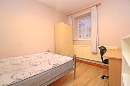 Inverness Place, Roath, Cardiff - Photo 2