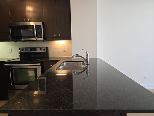 For Lease - 50 Absolute Avenue Unit# 1605, Mississauga, Ontario - Photo 1