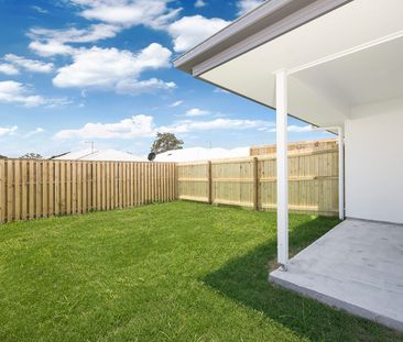 Low maintenance Duplex - move in before Christmas - Photo 3